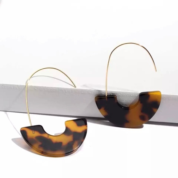 Jewelry - Tortoiseshell Hoop Earrings